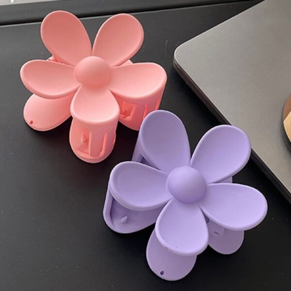 Flower Claw Clip - Image 3
