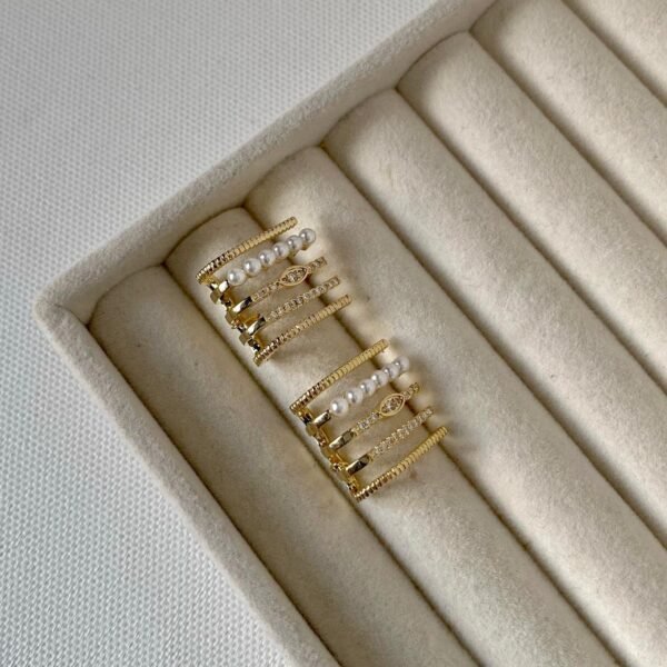 Starlet Gold