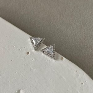Eva Studs