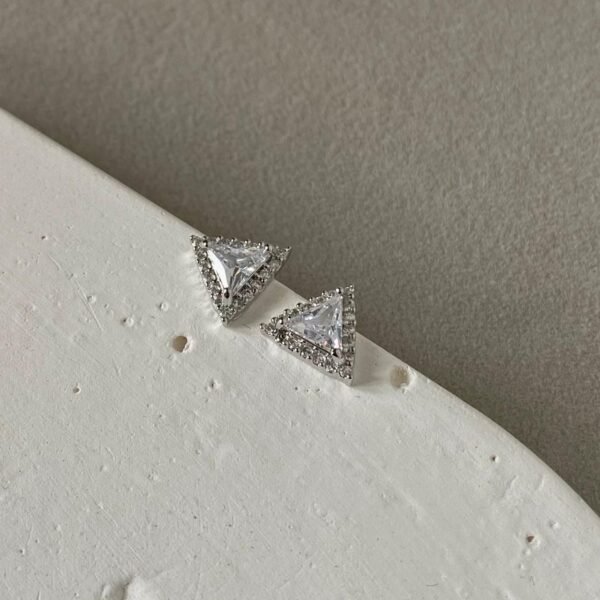 Eva Studs