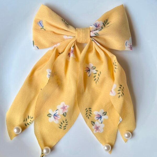 Flora Bow Tail