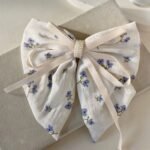 Blossom French Bow