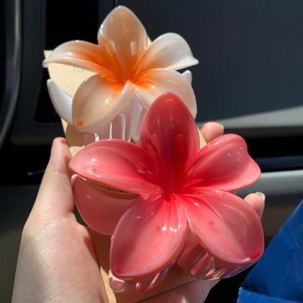 Lotus Claw Clip - Image 5