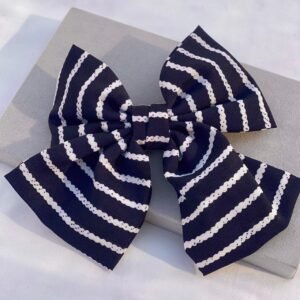 Monochrome Bow