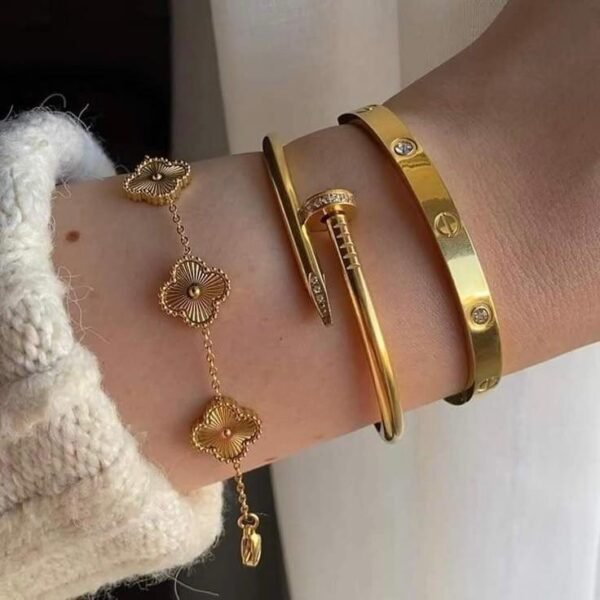 Luxe Clover Bracelet - Image 2