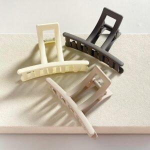 Matte Hair Claw