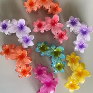Tri Lotus Claw Clip
