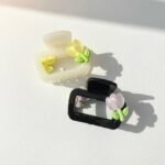 Dreamy Tulip Claw Clip