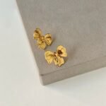 Mariposa Bow Studs